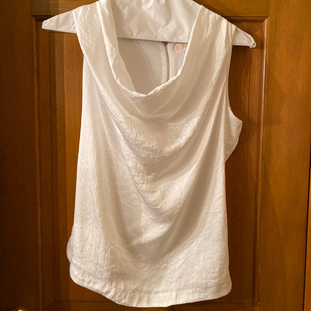 Micheal Kors Satin Scoop neck